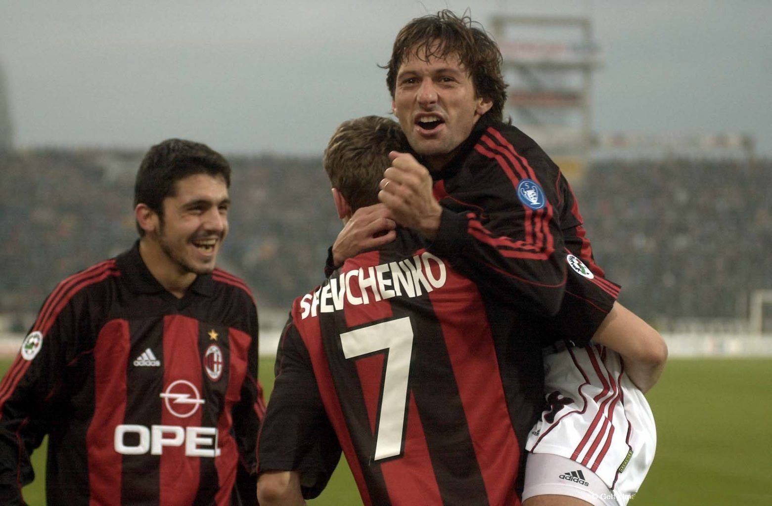 转会背后的 转会背后的