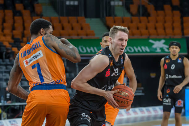 战略意图与 战略意图与